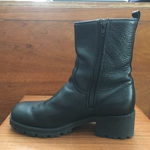 Women's Santana Canada Black Leather Boots